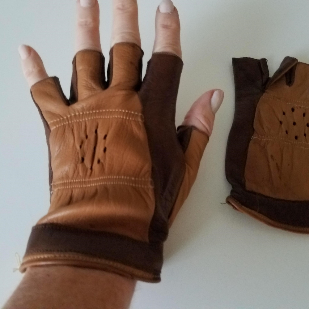 New - Leather Fingerless Driving Gloves